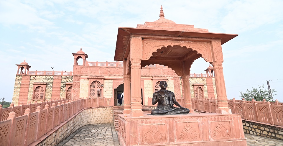 SAINT PIPAJI PANORAMA