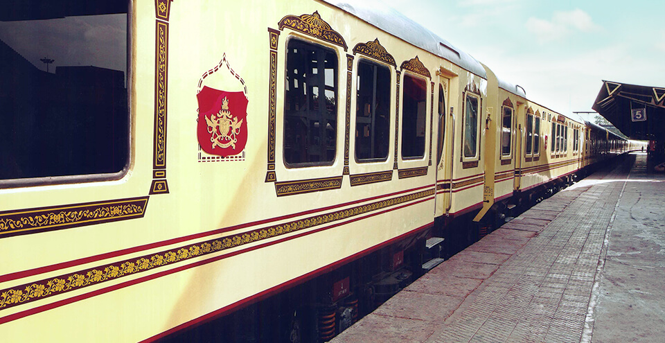 Palace On Wheels Train