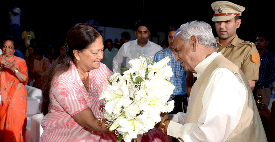 Hon'ble CM & Governor - Grand Closing Ceremony