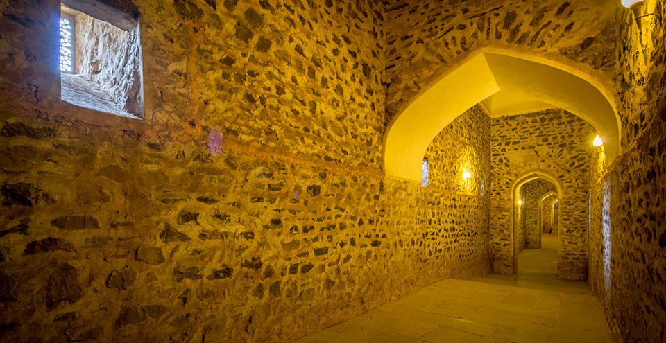 Tunnel between Amer and Jaigarh